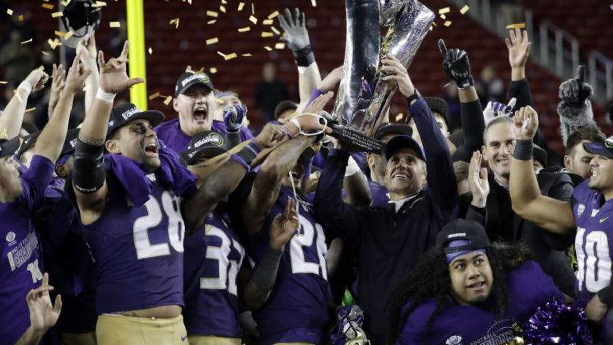 Husky Fans Washington Husky fans: Respect our Dawgs