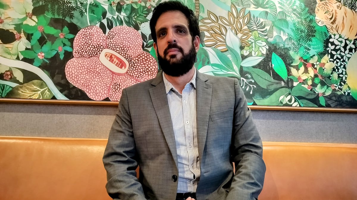In Tampa immigration interviews, interpreters make every word count