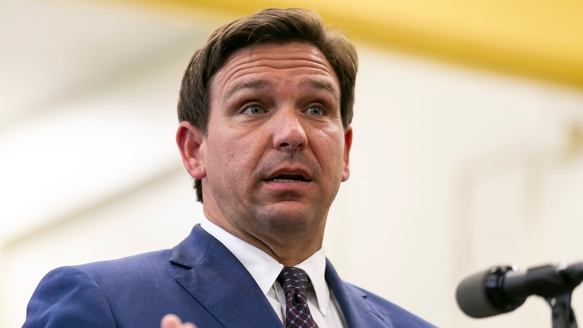 DeSantis signs death warrant for man convicted in 1992 murders