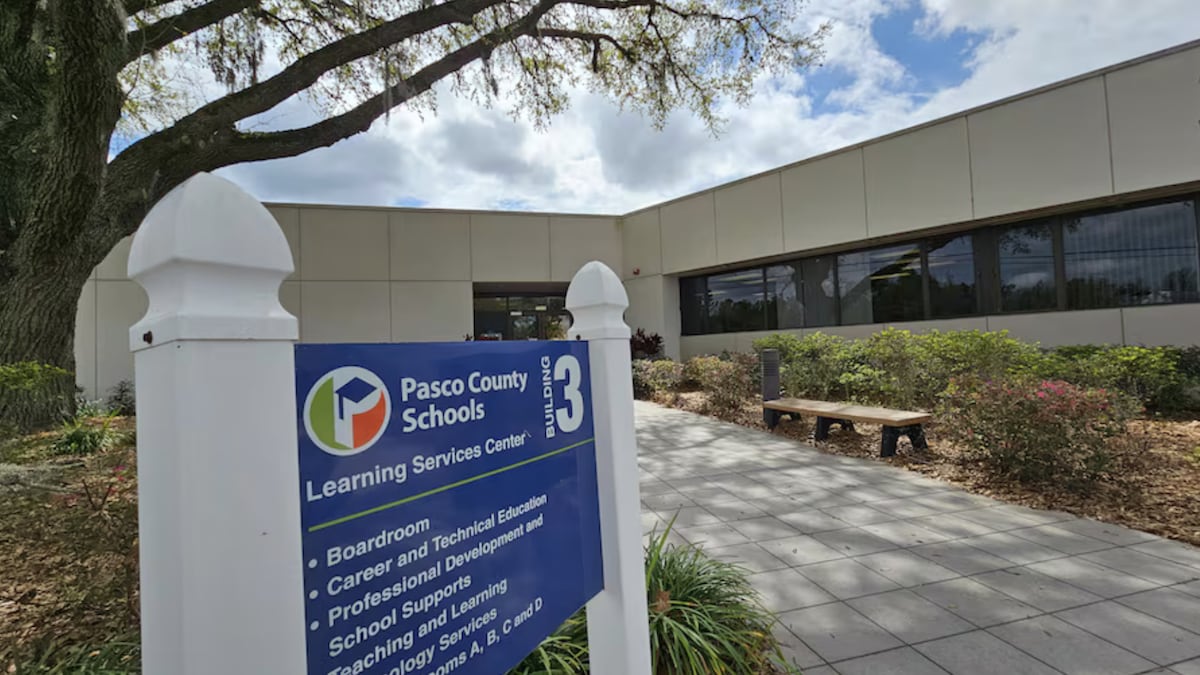 Pasco teacher arrested on child pornography charges had history of ...