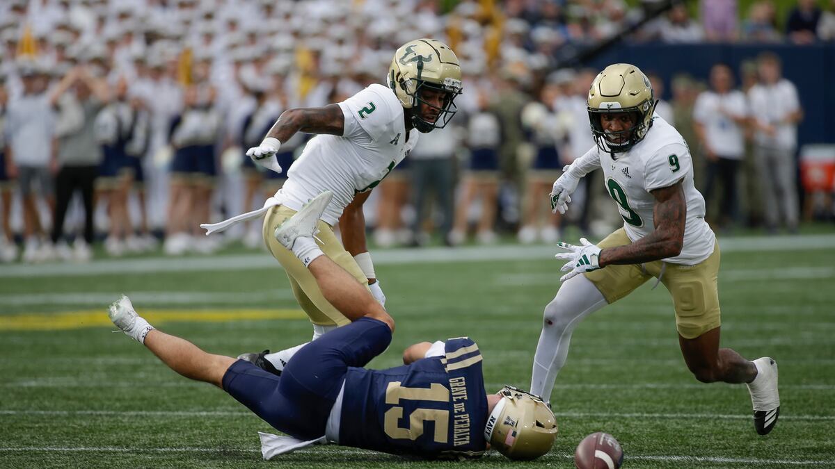 Usf Smart Course USF gets definitive win at Navy, ends 4 years of futility on the road